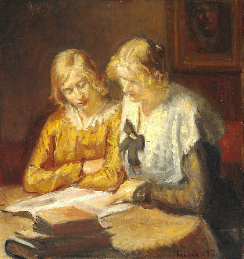 Dos mujeres jóvenes sentadas en una mesa están leyendo un libro - Michael Peter Ancher