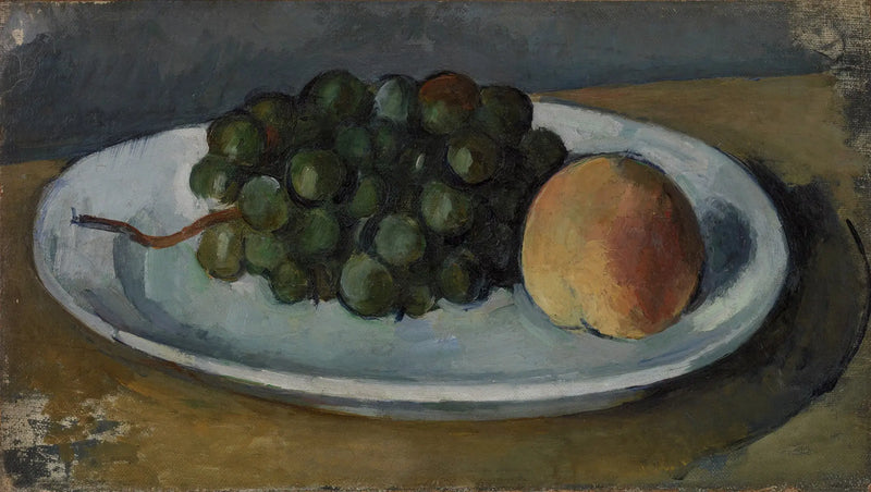 Racimo de uvas y melocotón en un plato - Paul Cézanne