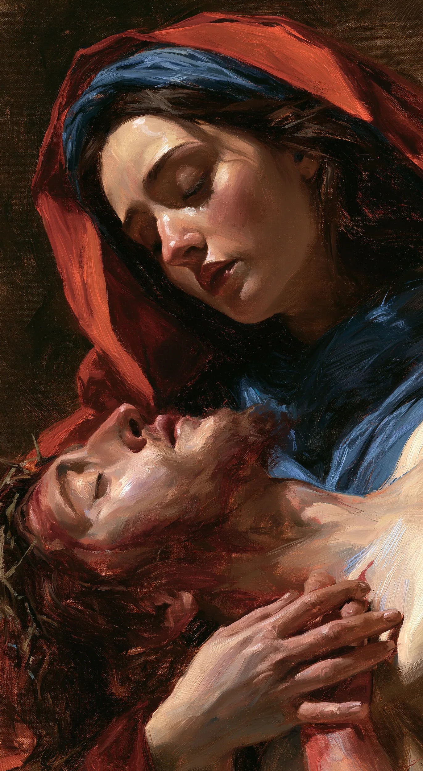 Pietà verticale rapprochée avec Marie en rouge et bleu penchée sur le Christ
