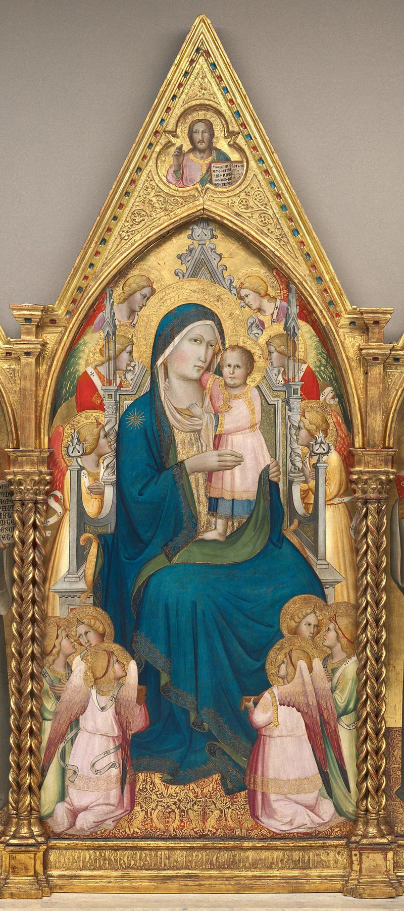 Virgen con el Niño en trono con doce ángeles y Cristo bendiciendo [panel central] - Agnolo Gaddi